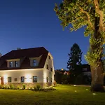Dorfmuehle 5* Lehrberg