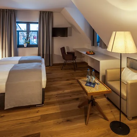 Dorfmuehle Otel Lehrberg